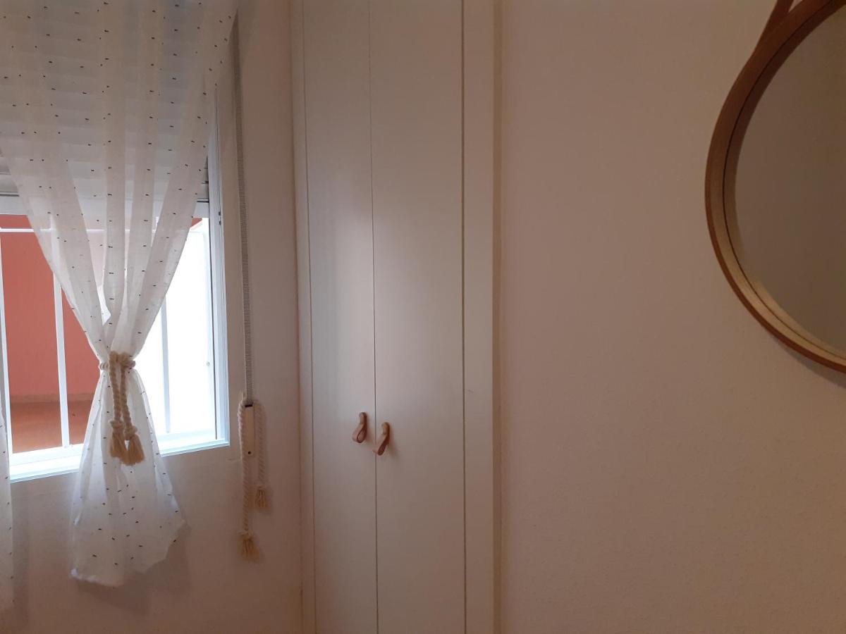 알테아 Piso Piteres 7 Con Piscina 아파트 외부 사진